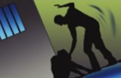 ಮೂರನೇ ಹೆಣ್ಣು ಮಗುವಿಗೆ ಜನ್ಮ ನೀಡಿದ ಪತ್ನಿಗೆ ಈತ ಕೊಟ್ಟ ಉಡುಗೊರೆ ಏನು ನೋಡಿ